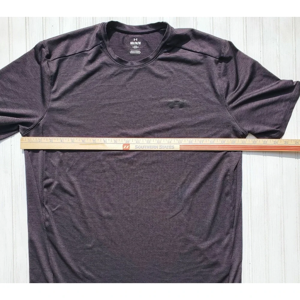 Under Armour T-Shirt Men's Medium Loose Fit Dark Gray Gym Wear‎ Athletic Workout